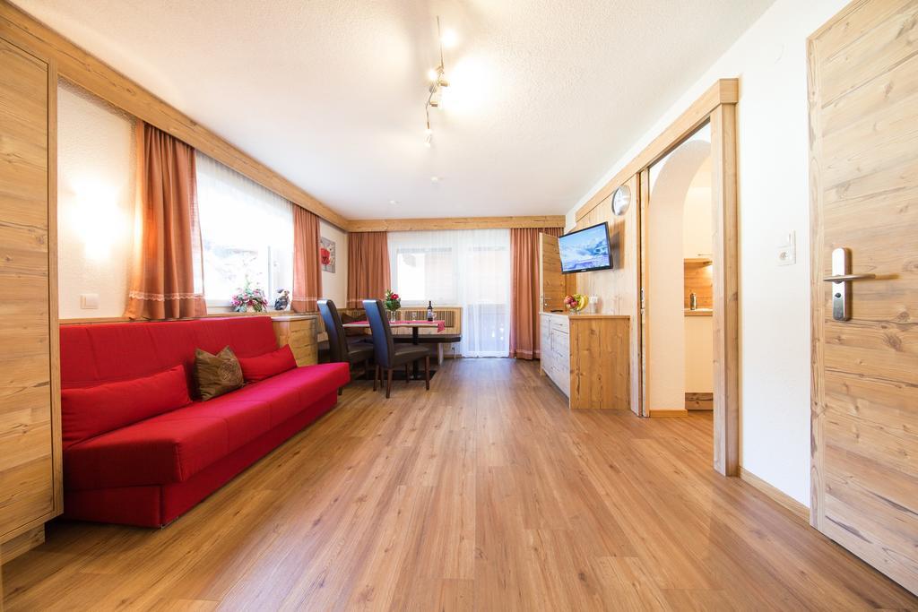 Gastehaus Falkner Ignaz Apartman Sölden Szoba fotó